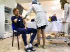 Валерий Карпин и футболисты «Ростова» вакцинировались от коронавируса