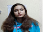 Стройная голубоглазая несовершеннолетняя девушка Диана исчезла в Ростовской области