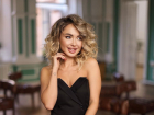 «Вдохновляюсь красотой и пишу книгу»: Екатерина Быканова — в конкурсе «Мисс Блокнот Ростов-2022»