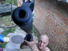 Полиция Ростова проверит неадекватного мужчину, который терроризирует своих соседей