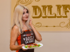 «Салат придумали есть лузеры»: экзотическое блюдо от участницы «Мисс Блокнот Ростов-2021» Екатерины Павлицкой