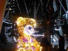 Новогоднему медведю в парке Революции ростовчане предсказали жестокую расправу 