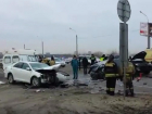 Видео страшной аварии с кровавыми жертвами на трассе под Ростовом шокировало очевидцев