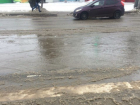 Из-за затяжного дождя ростовские улицы утопают в воде