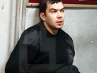 Вооруженный житель Ростовской области угрожал убить заложника в Москве