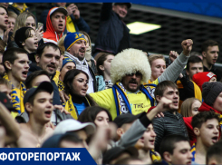 «Вперед, Сельмаш»: самые яркие кадры с болельщиками на «Ростов Арене»