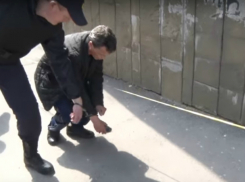 Шарапову после взрыва фонариком любовника сожительницы в Ростове предъявили обвинение