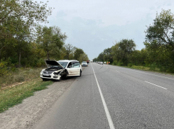 Двух человек доставили в больницу после массового ДТП на трассе Ростов — Ставрополь