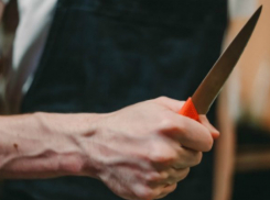 Мужчина изрешетил голову и грудь своего брата ножом в Ростовской области