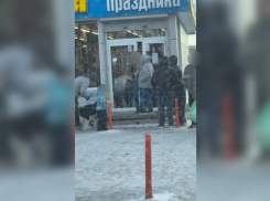 Жители Ростова жалуются на продажу пиротехники несмотря на запрет