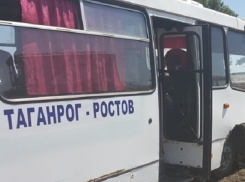 В Ростовской области водитель междугороднего маршрута хотел перевозить пассажиров в поломанной машине