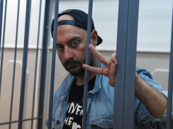 Мосгорсуд отпустил Кирилла Серебренникова под подписку о невыезде