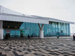 Гигантские очереди и дикие пробки ждут в конце июня пассажиров аэропорта «Платов» в Ростове