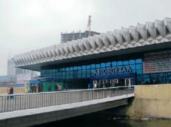 Мертвого мужчину с паспортом обнаружили на Привокзальной площади Ростова