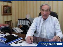 Сегодня день рождения отмечает «Человек-Сердце» Александр Дюжиков