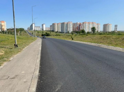 В Ростове в Суворовском завершили ремонт дорог 