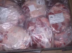 Опасными пельменями и свининой травили покупателей трое бизнесменов в Ростовской области