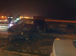 В Ростове столкнулись пять автомобилей, есть пострадавшие