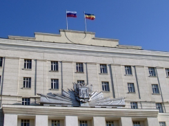 Большинство федеральных партийных лидеров оказали поддержку своим кандидатам на пост губернатора Ростовской области