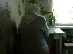 Мужчина и женщина насмерть забили палкой жительницу Ростовской области в ее квартире