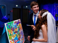 Когда краски оживают: самый необычный свадебный подарок – портретное шоу
