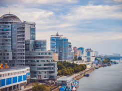 Агрессивные и ленивые жители, любящие кошек и театр: каким видится Ростов в рейтингах и опросах