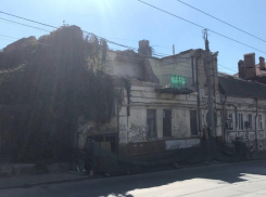 В Ростове-на-Дону начали сносить старинный дом, который обещали сохранить
