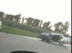 В жуткой аварии под Ростовом погибли два человека