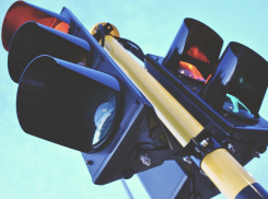 В центре Ростова на несколько часов отключили светофор