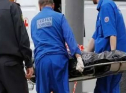 Молодой рабочий разбился насмерть, упав с ремонтируемой многоэтажки в центре Ростова