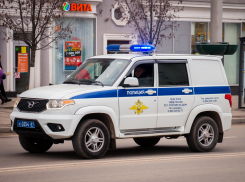 В Ростове на Левенцовке женщина ударила мужчину ножом 