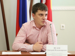 Экс-чиновник торговли Ростова сбежал от следствия и стал фигурантом нового дела