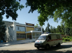 В Азове врачи спасли 21-летнюю девушку с инсультом 