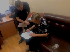 “Ремонт телевизора обошёлся в 140 тысяч”: в Батайске «мастер» обчистил пенсионера под видом услуг