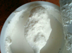 Опасным пальмовым маслом вместо домашней сметанки «потчевали» ростовчан