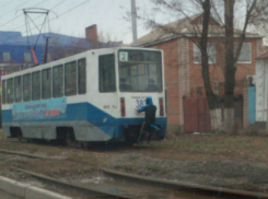 Экстремальные развлечения молодых людей Таганрога попали на фото и взволновали горожан