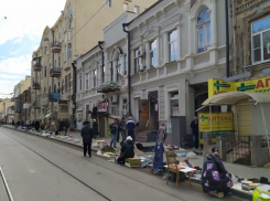 Бабушки с барахолки на Станиславского оказались сильнее чиновников и полиции