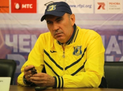 ФК «Ростов» запретили регистрировать футболистов из-за долга перед Бердыевым