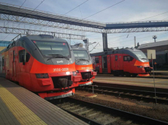 Пять уральских поездов пройдут через Ростовскую область на черноморские курорты 
