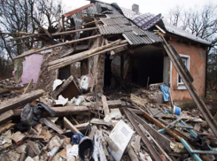 Два человека погибли и трое пострадали при взрыве бытового газа в Ростовской области