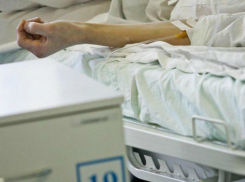 Двое мужчин скончались в больнице после жуткого лобового ДТП в Ростовской области