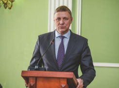 В Ростовской области глава Азовского района заявил, что не заметил новых волн коронавируса