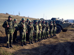 В Южный военный округ отберут 23 тысячи контрактников