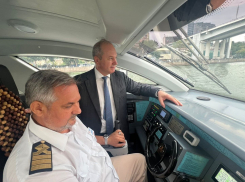 На Дону в начале навигации 2025 года установят еще четыре причала для «Валдаев» и «Метеоров»