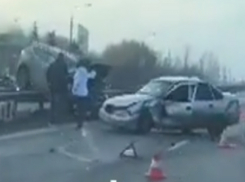 Молодой парень сильно пострадал в столкновении иномарок на трассе под Ростовом