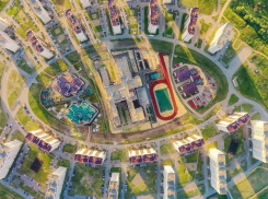 Василий Голубев признал проблемы в микрорайоне Суворовском