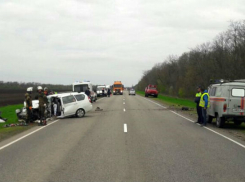 Мужчина погиб в ДТП с автобусом под управлением жителя Ростовской области