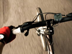 Заменить велосипедистов на запрещающие знаки и полицию предложил ростовчанин на Пушкинской