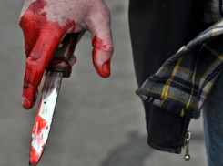 Пьяная дебоширка сразила сожителя острым ножом и сама вызвала полицию под Ростовом