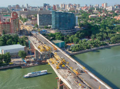 В сентябре Ростов частично избавят от пробок открытием Ворошиловского моста